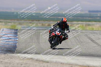 media/Jun-14-2025-Lets Ride (Sat) [[c36d48699a]]/B Group/1120am (Grapevine)/